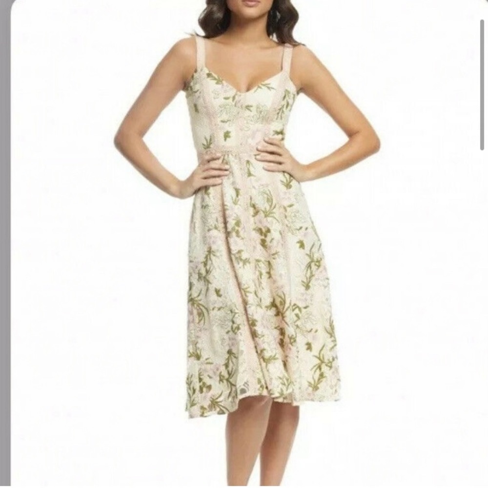 NEW Dress the Population Carmen Floral Lace Dress